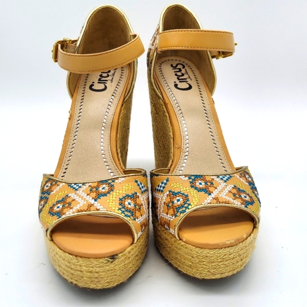 Circus By Sam Edelman Sutton Espadrilles - Picture 3 of 8